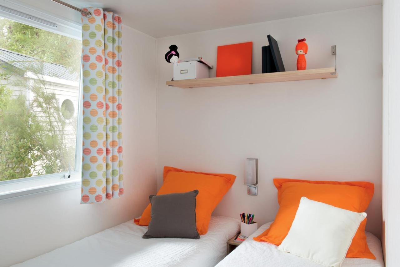 Camping Pascalounet Hotel ลากูร็อนน์ ภายนอก รูปภาพ